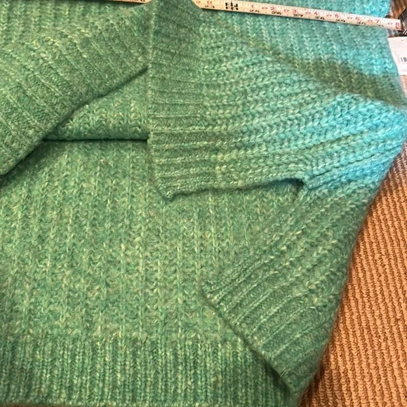 NWT FREE PEOPLE blue bell v neck oversized sweater in electric teal size large - Picture 9 of 11